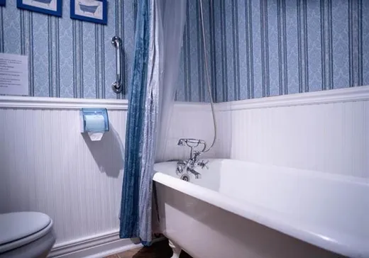 Commercial Property for Sale - 29Z Ch. Burnside, Wakefield, J0X 3G0