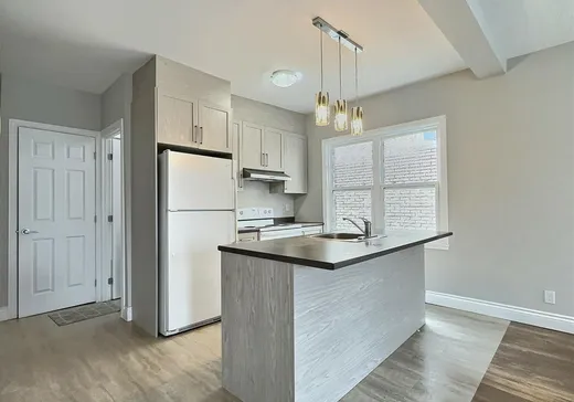 Propriété commerciale à vendre - 523Z-531Z Rue King E., Sherbrooke, J1G 1B6