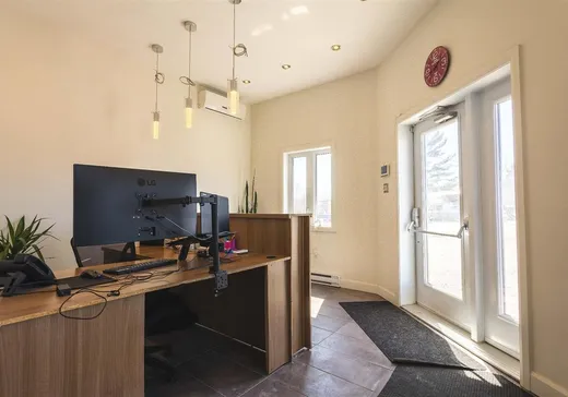 Commercial Property for Sale - 228 Ch. de St-Gérard, Shawinigan, G9N 6Z3