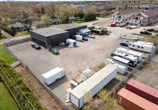 Industrial Building for Sale - 509 Rue Papineau, Boisbriand, J7G 2B7