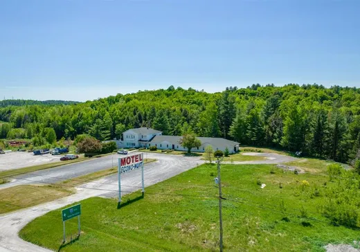 Commercial Property for Sale - 520Z Rue du Parc-Industriel, Sherbrooke, J1C 0J2