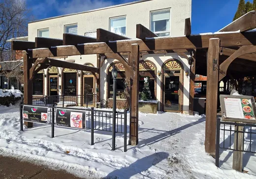 Propriété commerciale à vendre - 457-461 Rue Principale, Lachute, J8H 1Y4