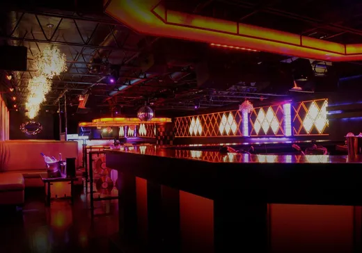 Commercial Property for Sale - 3781 Boul. St-Laurent, Montreal (Plateau-Mont-Royal), H2W 1X8