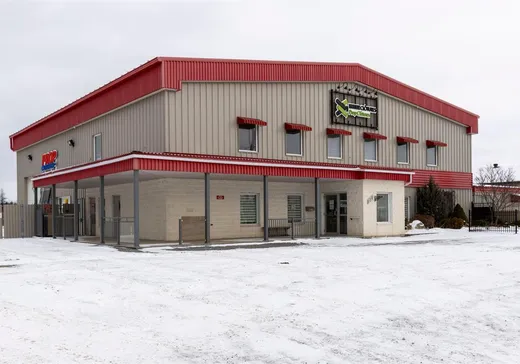 Bâtiment Industriel à vendre - 170 Av. du Havre, Rimouski, G5M 0B9