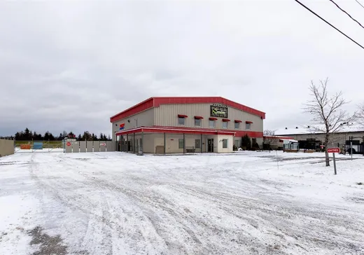 Bâtiment Industriel à vendre - 170 Av. du Havre, Rimouski, G5M 0B9