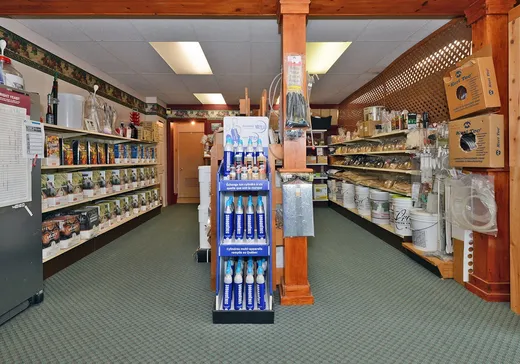 Propriété commerciale à vendre - 204 Rue Grande-Île, Salaberry-de-Valleyfield, J6S 3N1