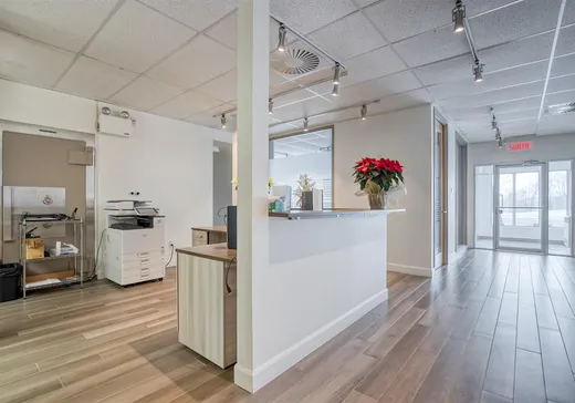 Propriété commerciale à vendre - 1730 Boul. Laurier E., Saint-Hyacinthe, J2T 1K5