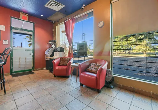 Propriété commerciale à vendre - 211 Boul. Maloney E., App. 6, Gatineau, J8P 3V9