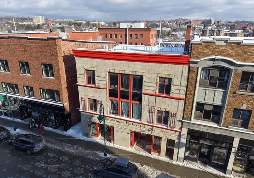 Propriété commerciale à vendre - 92-98 Rue Wellington N., Sherbrooke, J1H5B8