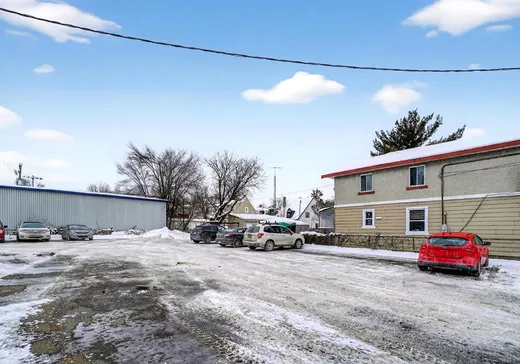 Propriété commerciale à vendre - 306 Rue St-Pierre, L'Assomption, J5W 1A0
