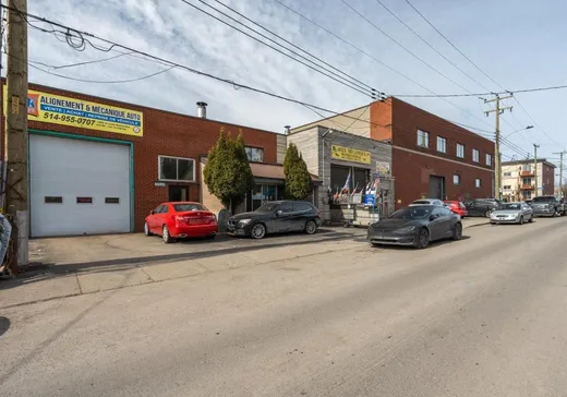 Bâtiment Industriel à vendre - 10048-10066 Av. de London, Montréal (Nord), H1H3W8