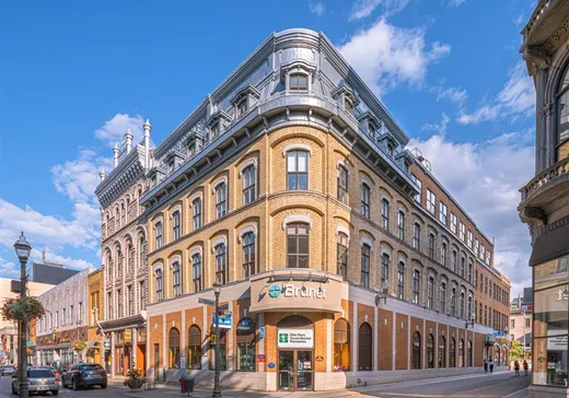 Propriété commerciale à vendre - 605 Rue St-Joseph E., Ville de Québec, G1K3C1