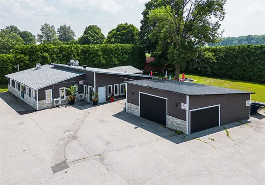 Propriété commerciale à vendre - 1080 Route 132, Sainte-Barbe, J0S1P0