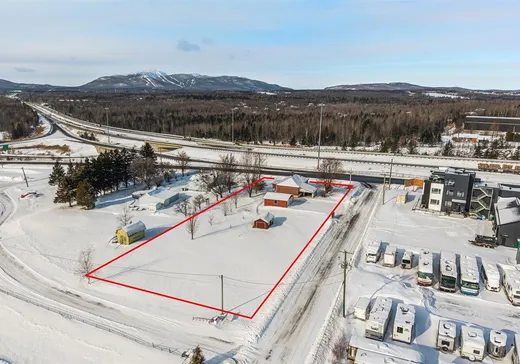 Propriété commerciale à vendre - 4192 Rue Sherbrooke, Magog, J1X 5R2