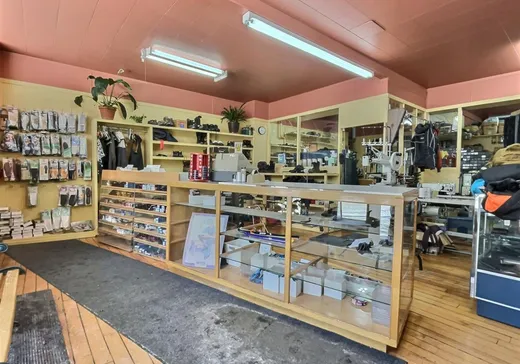 Commercial Property for Sale - 1616-1622 Av. St-Louis, Plessisville, G6L 2M9