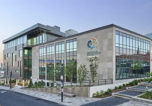 Commercial Property for Sale - 120 Prom. du Portage, Hull, J8X 2K1