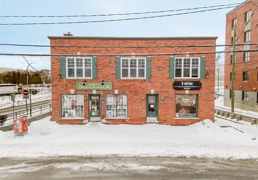 Propriété commerciale à vendre - 63 Rue Bowen S., Sherbrooke, J1N2B3