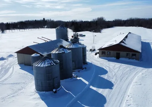 Farm for Sale - 2075 Rg Beaupré, Ste-Ursule, J0K 3M0