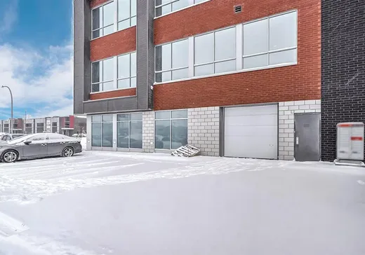 Propriété commerciale à vendre - 4704 Rue Louis-B.-Mayer, Laval (Fabreville), H7P 0L9