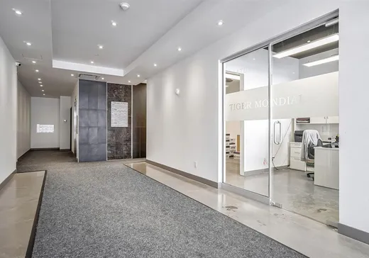 Propriété commerciale à vendre - 4704 Rue Louis-B.-Mayer, Laval (Fabreville), H7P 0L9