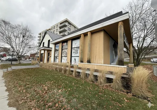 Propriété commerciale à vendre - 11305 1re Avenue, Saint-Georges, G5Y 2C6