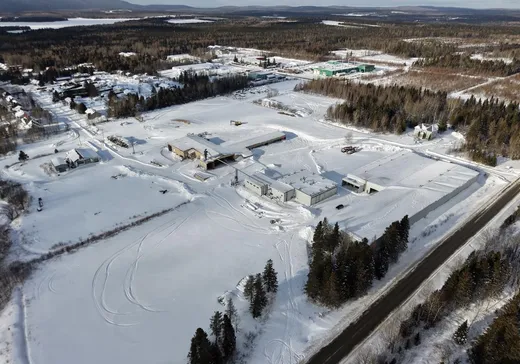 Industrial Building for Sale - 126 Du Moulin, Lac-Drolet, G0Y 1C0