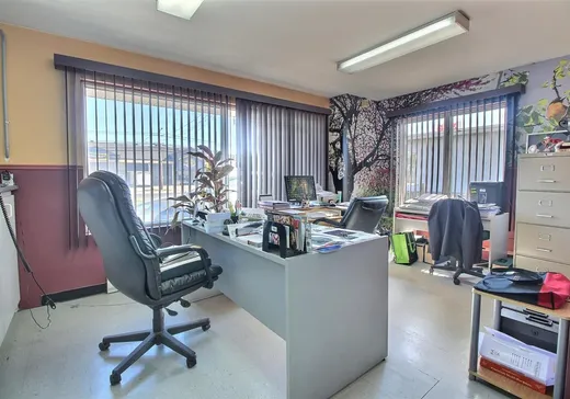 Commercial Property for Sale - 42 Boul. Cartier, App. A, Lac-Sergent, G5R 3Y7