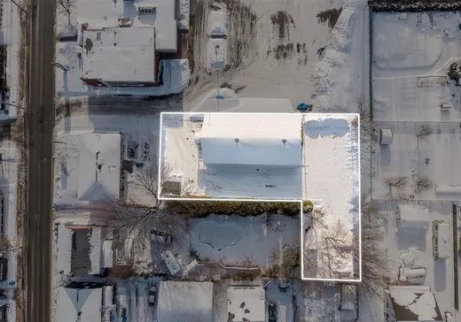 Propriété commerciale à vendre - 1750 Av. des Hirondelles, Bécancour, G9H 4L7
