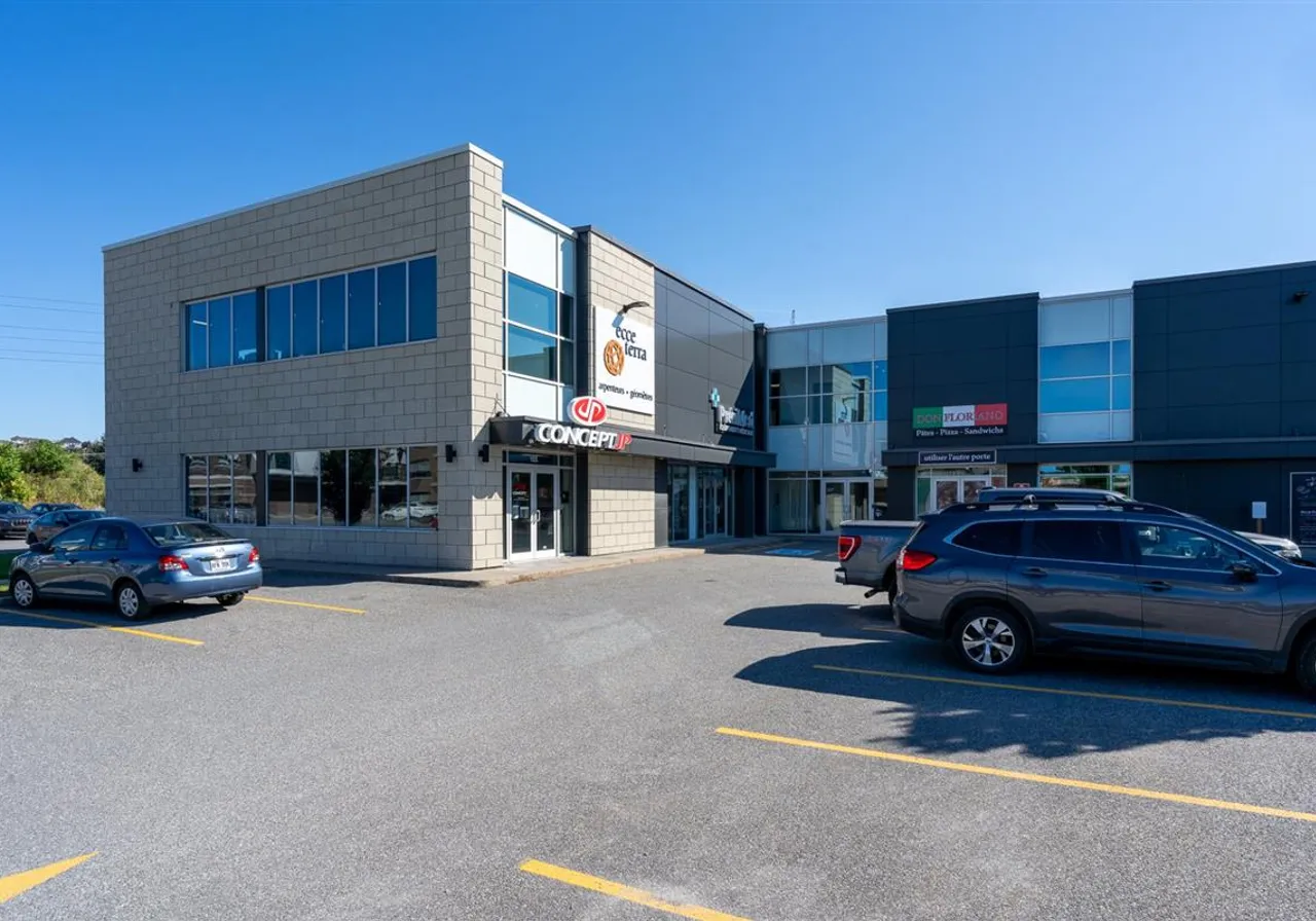 831 Boul. St-René O., App. 132 — photo 3