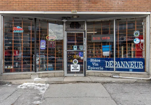 Propriété commerciale à vendre - 1559 Rue Jean-Talon E., Montréal (Villeray), H2E 1S9