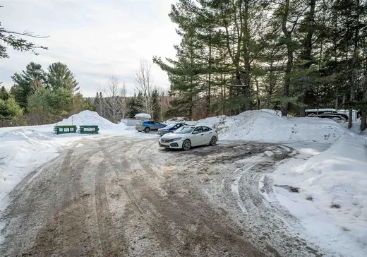 Propriété commerciale à vendre - 513-517 Rue de St-Jovite, Mont-Tremblant, J8E 2Z9