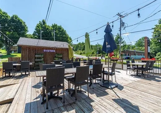 Propriété commerciale à vendre - 1881-1885 Ch. May, Coaticook, J1A 2S4