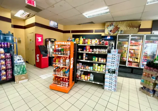 Propriété commerciale à vendre - 123 Rue Non Disponible-Unavailable, Laval (Sainte-Dorothee), H1N 1N1