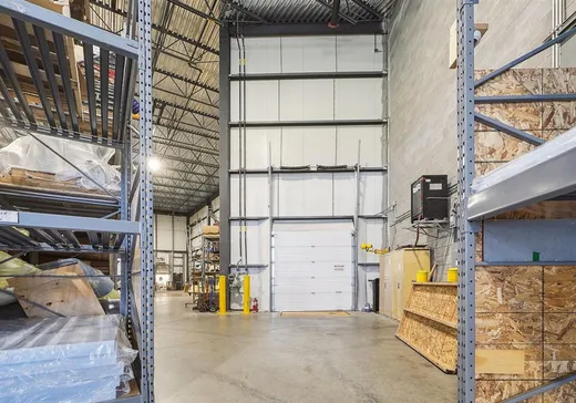 Bâtiment Industriel à vendre - 1139 Rue Marie-Victorin, Saint-Bruno-de-Montarville, J3V 0M7
