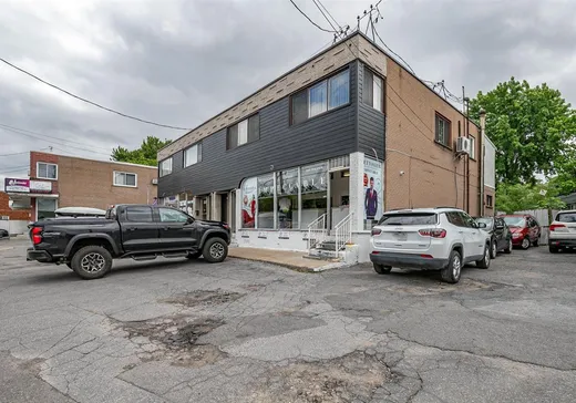 Propriété commerciale à vendre - 3642-3646 Boul. de la Concorde E., Laval (Duvernay), H7E 2C9
