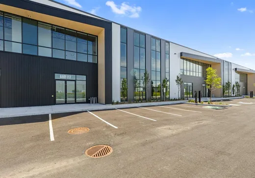 Propriété commerciale à vendre - 650 Rue Louis-Blériot, App. 106-107, Mascouche, J7K 3L1