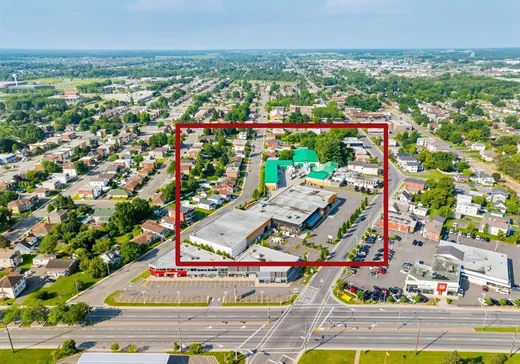 Propriété commerciale à vendre - 410 Rue St-Pierre, Drummondville, J2C 3W1