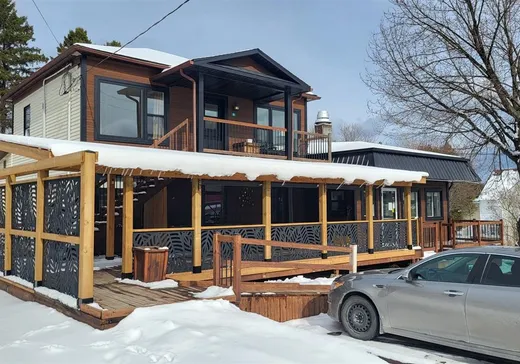 Propriété commerciale à vendre - 189Z-191Z Av. Centrale N., Stratford, G0Y1P0