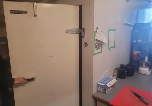 Propriété commerciale à vendre - 116 Boul. Churchill, Greenfield Park, J4V 2L9