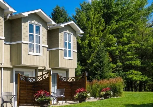 Propriété commerciale à vendre - 680Z Ch. des Pères, Magog, J1X 7Y5