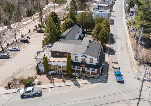 Commercial Property for Sale - 75-77 Ch. Masson, Sainte-Marguerite-du-Lac-Masson, J0T 1L0