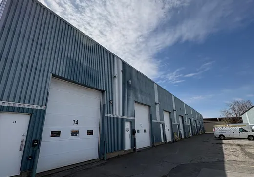 Propriété commerciale à vendre - 1446 Rue Soucy, St-Hubert, J4T1A3