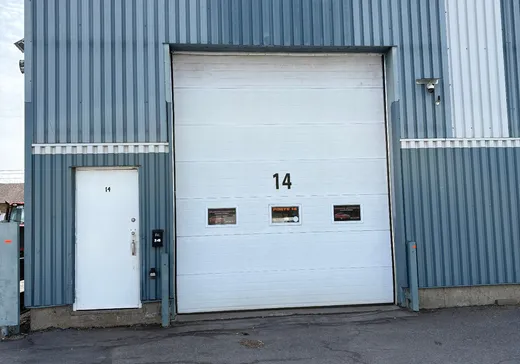 Propriété commerciale à vendre - 1446 Rue Soucy, St-Hubert, J4T 1A3