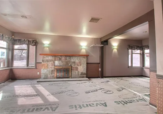 Propriété commerciale à vendre - 777 Rue Commerciale N., Témiscouata-sur-le-Lac, G0L 1E0