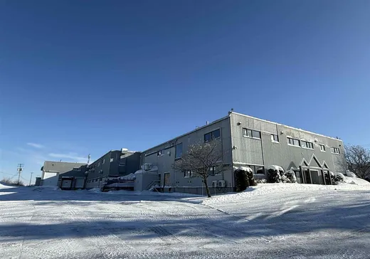 Bâtiment Industriel à vendre - 30 Rue des Grands-Lacs, Saint-Augustin-de-Desmaures, G3A 2E6