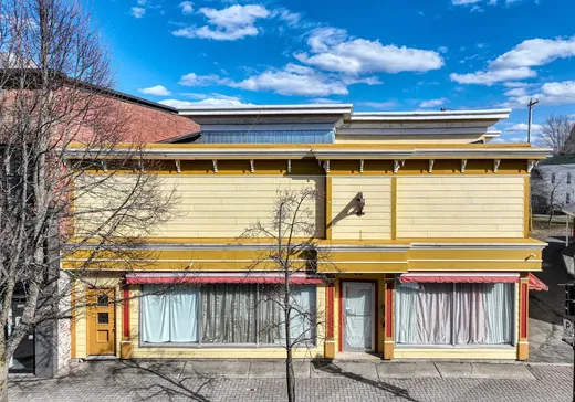 Propriété commerciale à vendre - 80-82 Rue Notre-Dame O., Thetford Mines, G6G 1J3