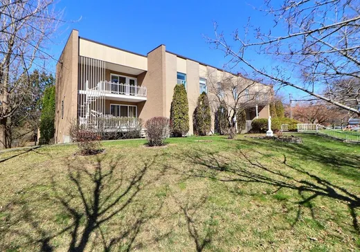 Propriété commerciale à vendre - 227 Rue St-Félix, Drummondville, J2C 5M1