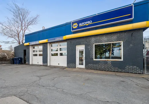 Propriété commerciale à vendre - 4489 Boul. Lévesque E., Laval (Duvernay), H7E 2B7