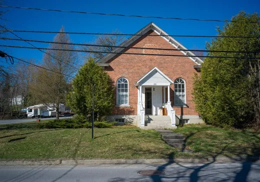 Propriété commerciale à vendre - 22 Av. de Melbourne S., Pointe-Claire (Île de Montréal), J0B2H0