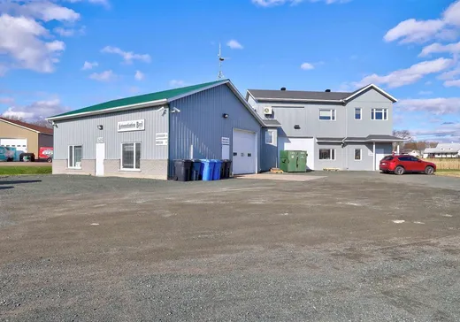 Propriété commerciale à vendre - 535 Av. Le Neuf, Trois-Rivières, G9H 2E2